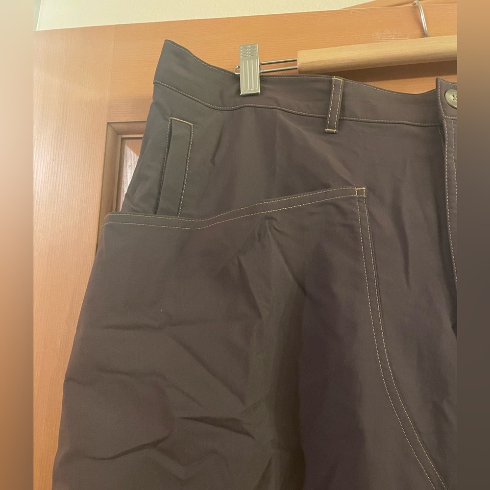 Hikerkind women’s 8 Pocket pant - Picture 2 of 5